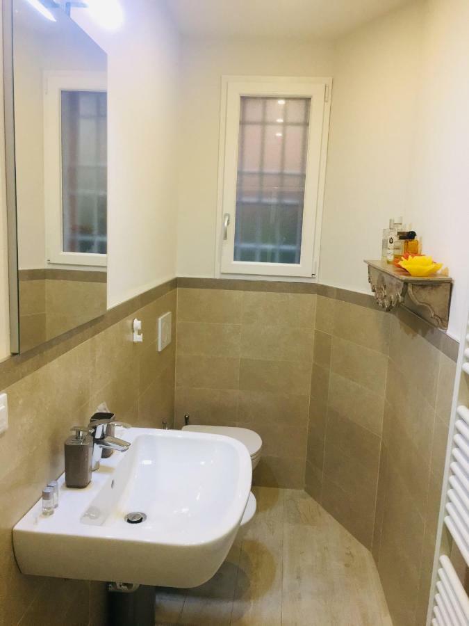 Oriani 20 Apartman Bologna Kültér fotó